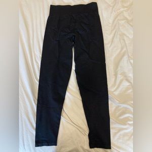 PINK by Victoria’s Secret black seamless leggings
